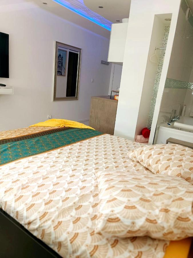Centre Meuble Avec Jacuzzi Bron